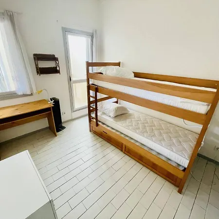 Spacieux A Cap D'agde, Proche Port, Commodites Et Plage, Parking Inclus - Fr-1-723-10 Agde